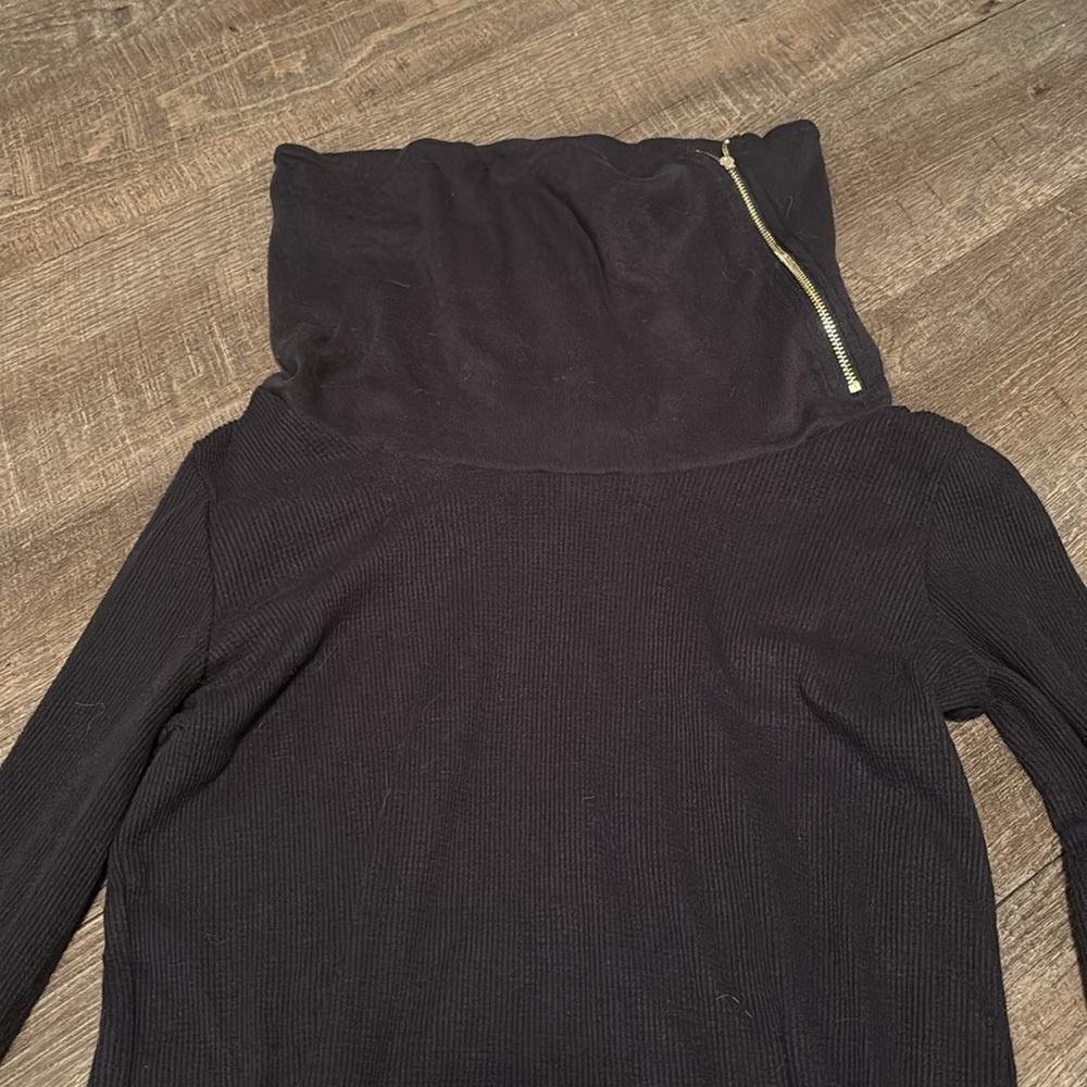 Tommy Hilfiger Long Sleeve - Picture 3 of 9